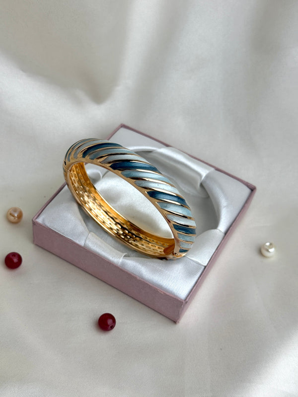 Handcrafted Pastel Enamel Twist Bangle