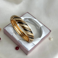 Handcrafted Pastel Enamel Twist Bangle