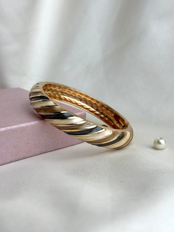 Handcrafted Pastel Enamel Twist Bangle