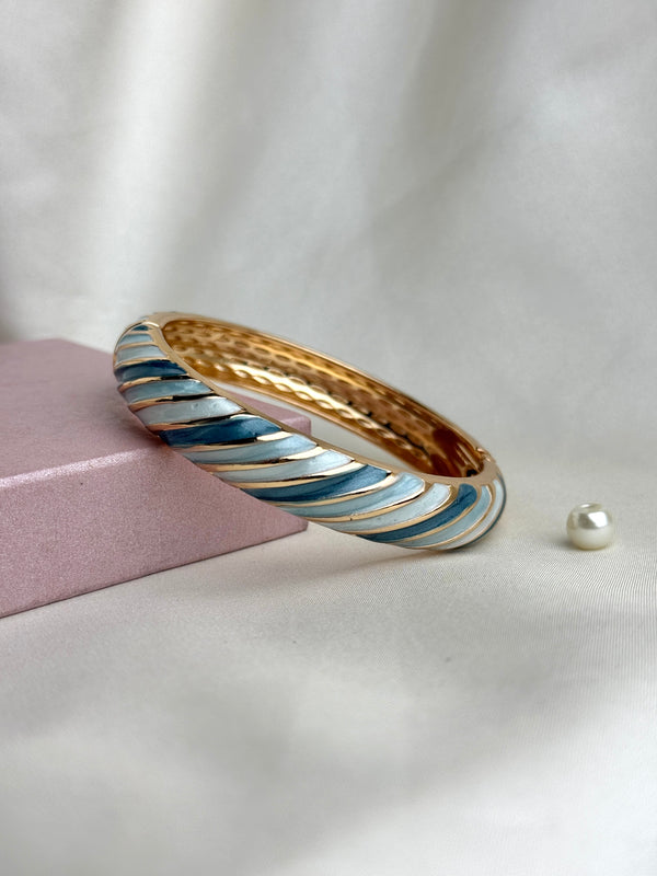 Handcrafted Pastel Enamel Twist Bangle