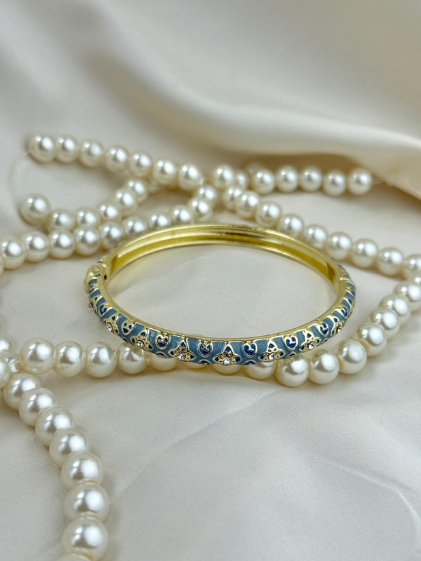 Handcrafted Heart Trellis Bangle